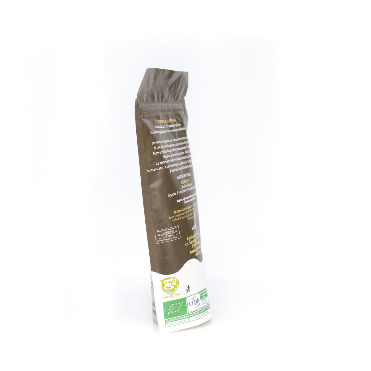 Organic spirulina in capsules