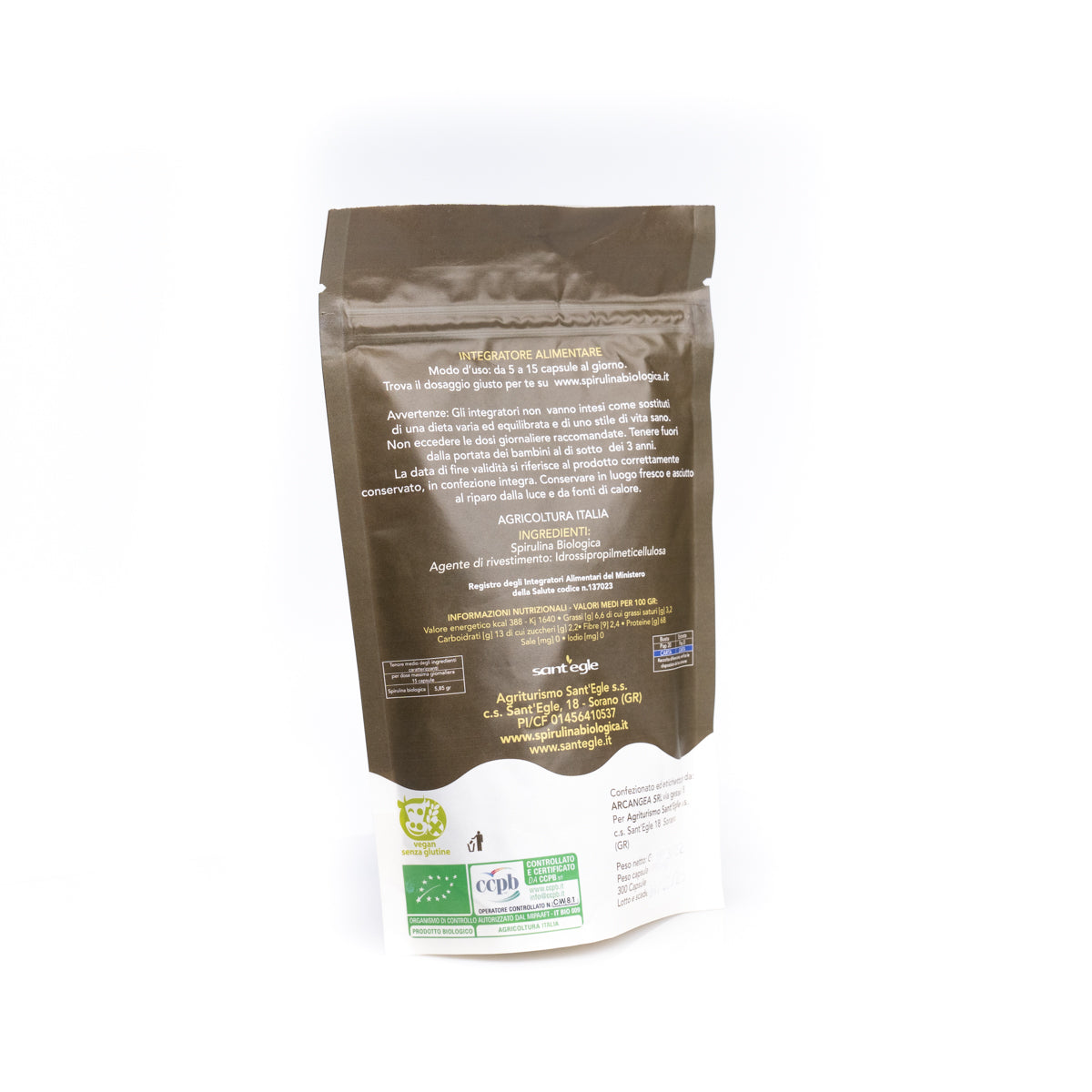 Organic spirulina in capsules
