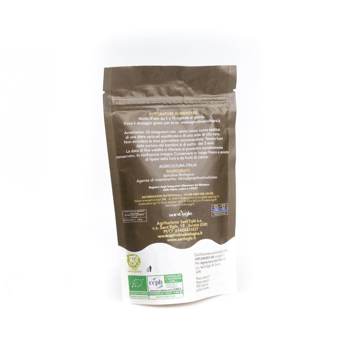 Organic spirulina in capsules