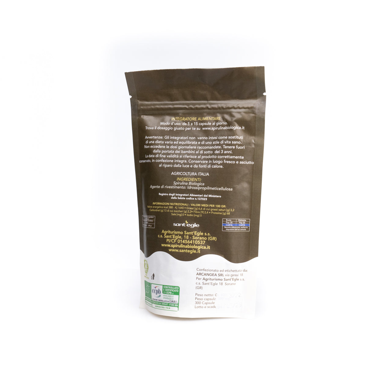 Organic spirulina in capsules