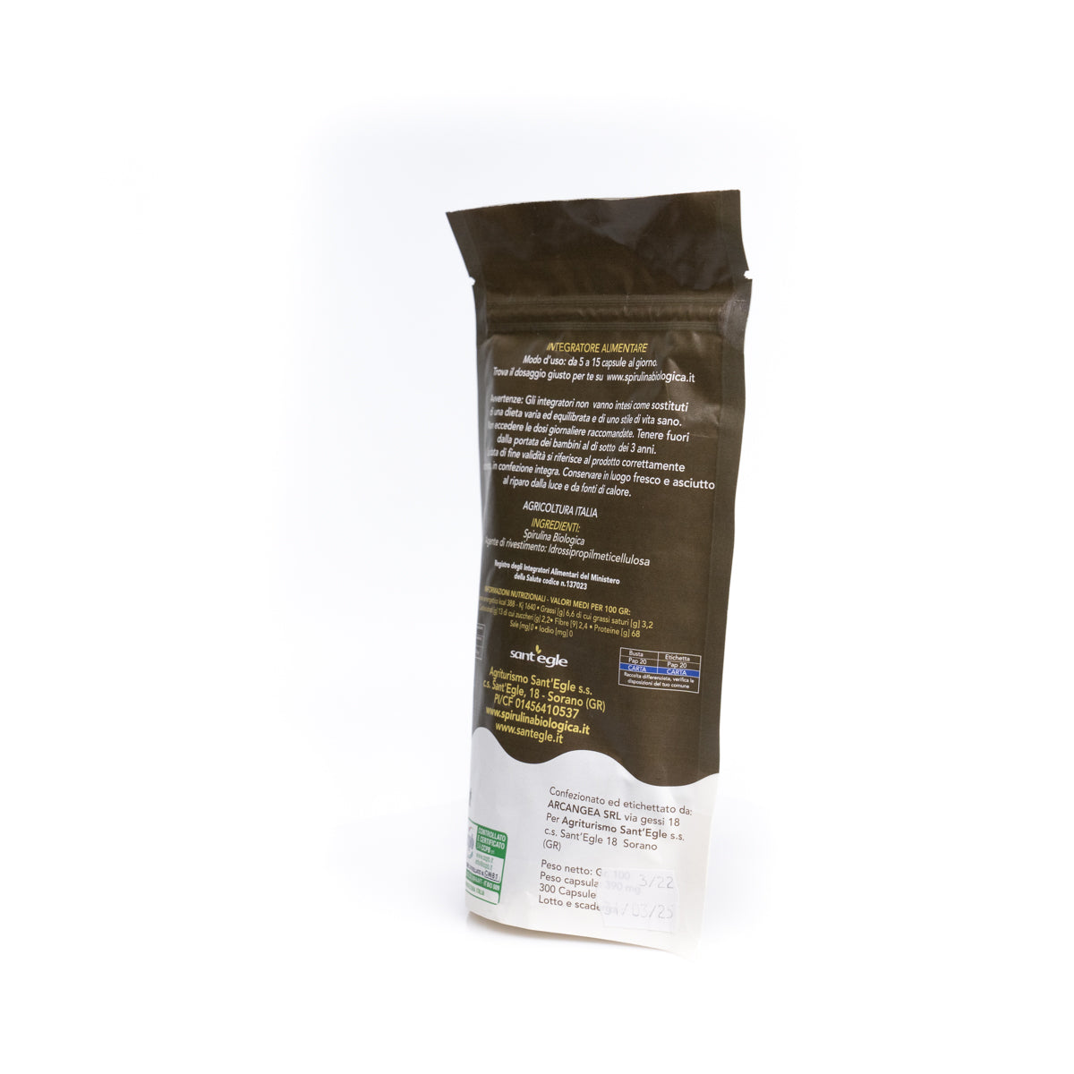 Organic spirulina in capsules