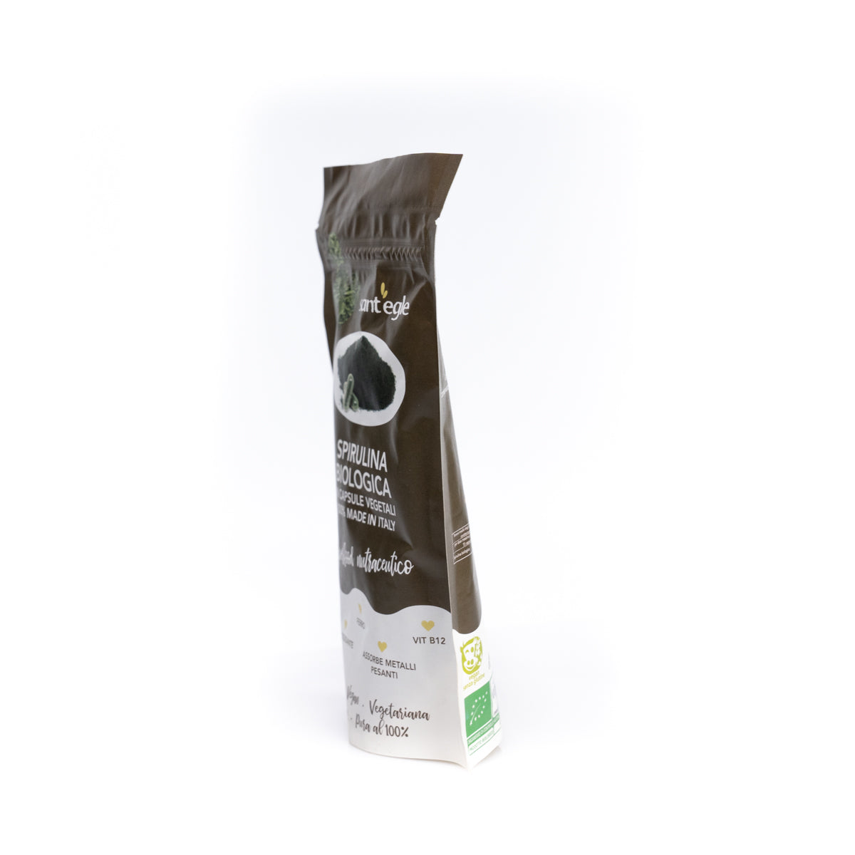 Organic spirulina in capsules